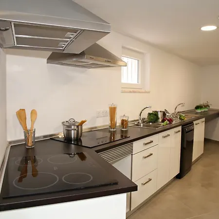 Zambeachouse - Paradise Hostel Areia Branca